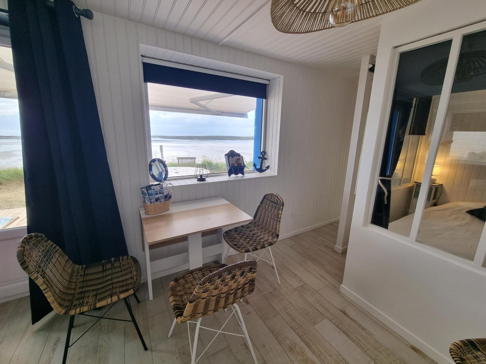 Petite Maison Avec Jardin Face Mer Agon-Coutainville Exterior foto